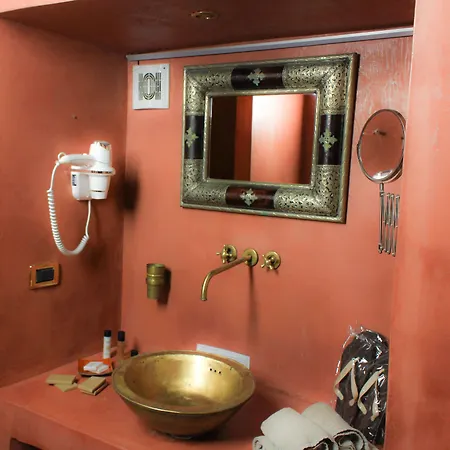 Masseria & Luciagiovanni Hotell 4*