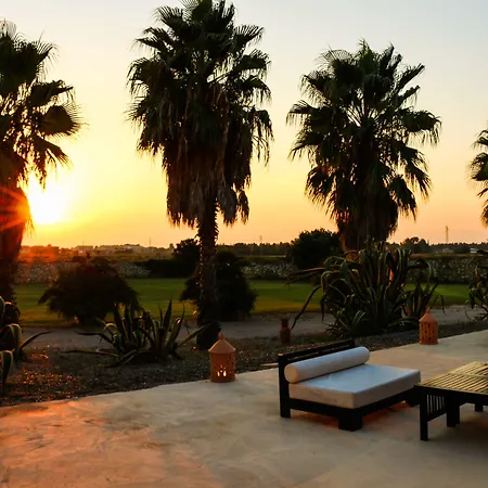 Hotell Masseria & Luciagiovanni Lecce