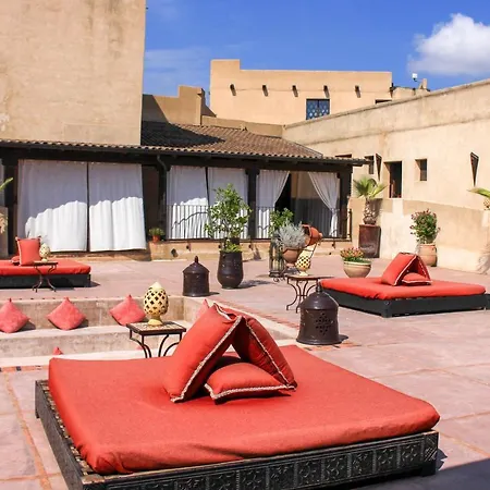 Hotell Masseria & Luciagiovanni 4*