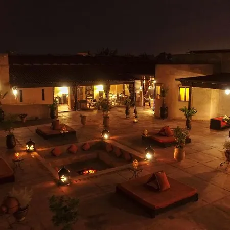 Hotell Masseria & Luciagiovanni 4*