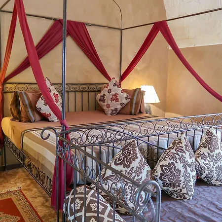 Masseria & Luciagiovanni Hotel 4*