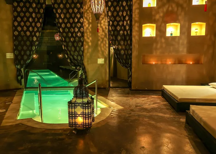 Hotel Masseria & Luciagiovanni 4*