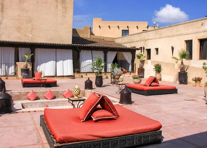 מלון Masseria & Luciagiovanni 4*